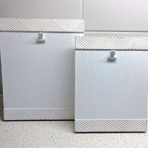 SOLD 💕 Farmhouse White Wooden Frames